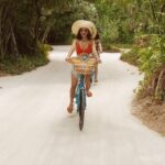 Karishma Sharma Instagram - Miss my Vacation Vibe with my babies. ❤️❤️ @aishwarya_nayak_photography @shetroublemaker (this time let’s not 😭) @krissannb (cutest voice of faster faster) awww Kandima Maldives