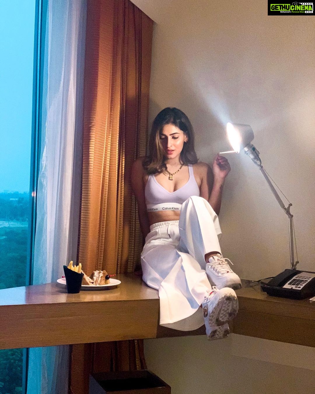 Karishma Sharma - 157.3K Likes - Can you Flirt?? Ofcourse with FOOD
#flirtingwithfood ššš„Ŗš©ššš