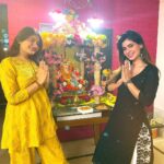 Karishma Sharma Instagram - Getting together and celebrating has never been my thing but this year I decided to call all my close friends for Ganpati and it was a delight. I’m so happy all my lovelies showed up and we had a evening filled with laughter, joy, food and acting 🤣 some of us tried OK 😂 Happy Ganesh Chaturthi 🙏✨💫