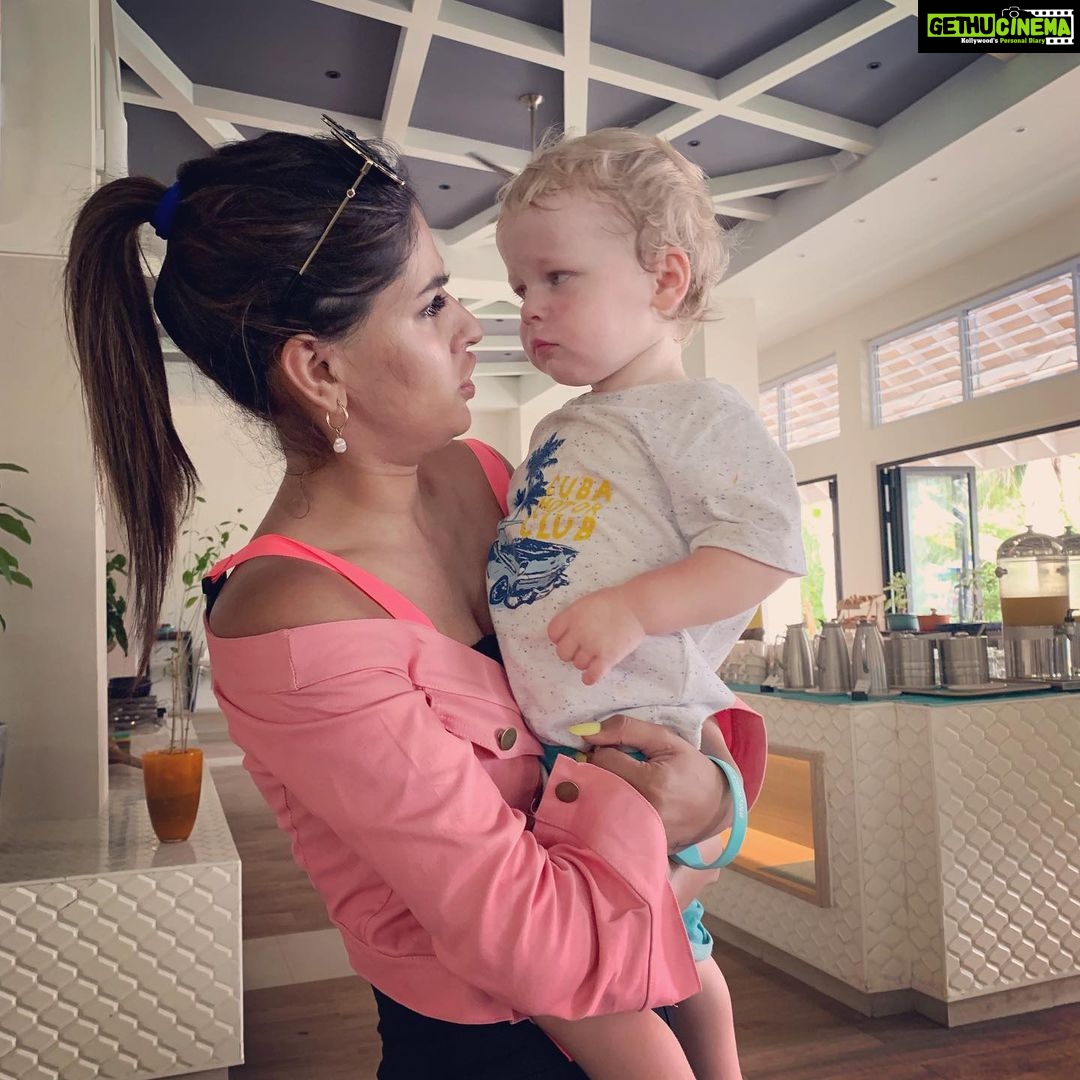 Karishma Sharma Instagram - A child can teach an adult three things: To be happy for no reason To always be curious . To fight tirelessly for something. . Babies make me the happiest 😍😍 Kandima Maldives