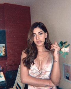 Karishma Sharma Instagram - Girls with tattoos who like getting in trouble.