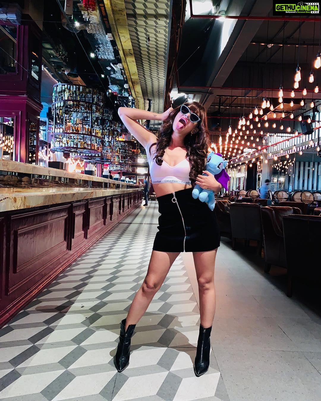 Karishma Sharma Instagram - Listennn, Iβm the girl of your dreams πππΈπ»πΌπ·πΊππ¦ Plum by Bent Chair