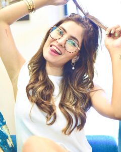 Karishma Sharma Instagram - Have a lazy cozy Sunday you guys 🤗🤗
📷 @princetuhin