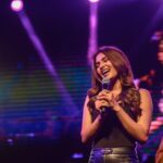 Karishma Sharma Instagram - Such a beautiful experience being on Stage with this one @darshanravaldz 14 million and counting more ahead.