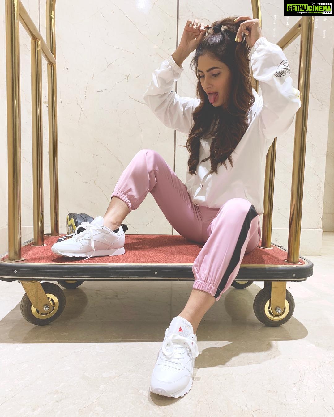 Karishma Sharma Instagram - Set your goals high, and don’t stop till you get there. @reebokindia Styled by @dharagandhistylist