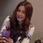 Karishma Sharma Instagram - Stylish and stunning, this is what sums up the new #MobiistarX1Notch! With a stylish gradient shine body, and an amazing 13MP AI Selfie camera, this one is a keeper! Totally loving the selfies! Plus, the Notch display lends it a vivid user experience. I’m swooning over this one! Well, you guys should follow @mobiistar_india to get all the updates! Because this beauty is coming soon at your nearest stores! #AbHarLamhaKaroShine #comingsoon Location Courtesy: @autumnbar_bistro
