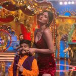 Karishma Sharma Instagram - Miss being on sets of Comedy Circus. 😢