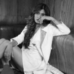 Karishma Sharma Instagram - We can escape to the great sunshine ☀️ Shotby @aishwarya_nayak_photography Styledby @himanshinijhawan004 Makeupby @makeupbyshefali.s Hairby @charlottewang_hmua