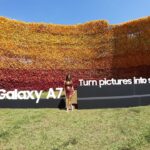 Karishma Sharma Instagram – Isn’t it an OMG moment?? Here I am. Ready to take on the #TurnPicturesIntoStories challenge. And I just turned a Great picture into a Grand story using the Ultra Wide-Angle lens of the new #GalaxyA7. @atulkasbekar
