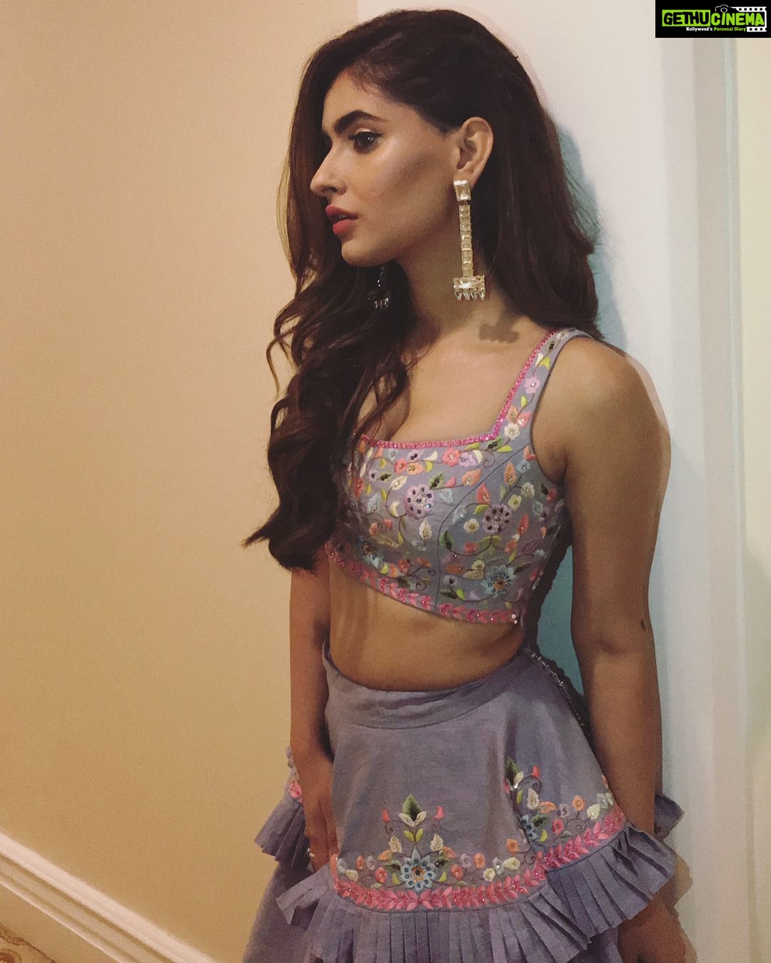 Karishma Sharma Instagram - Styled by - @simrankhera5 Assisted by- @zeenalpanchal_ Outfit- @@cheried_by_sherinadalamal Earring- @bblinggbymeghana Ring- @bellofox The Leela Palace Bengaluru
