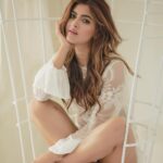 Karishma Sharma Instagram - Strong is the new pretty. 💃🏻 Clicked by @amitkhannaphotography Styled by @prashantmangasuli Makeup and hair by @radiowala.nilofer11 Publicist @nidhig14 Location @maisonswansongw