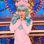 Karishma Sharma Instagram – Everyday is a new experience on this set, everyday I get to live a new person and it’s the best part of being a part of this show. 
I want to thank everyone who’s a part of this show. Guess what I’m playing here today??