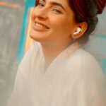Karishma Sharma Instagram – Due to my busy shoot schedule I travel alot and spend most of my time on sets. But once I’m home the first thing I do is to ensure I get a relaxing massage from @urbancompany ‘s spa at home! ✨
Their specialised massage techniques, curated oils, a perfect spa like ambience at your home- its the pampering session you deserve every week! 🥰
#urbancompany #spaathome #spa #relax #pamper #nourish #calmon