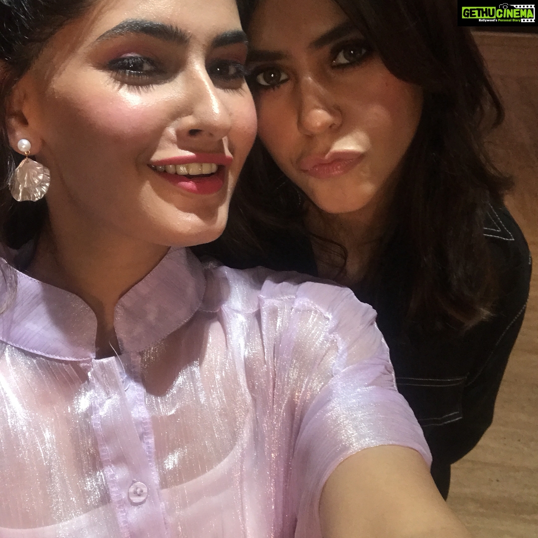 Karishma Sharma Instagram - Thank you for letting me be a part of home. Lots of love and gratitude 🙏🏻❤️ She’s such a stunner @ektaravikapoor