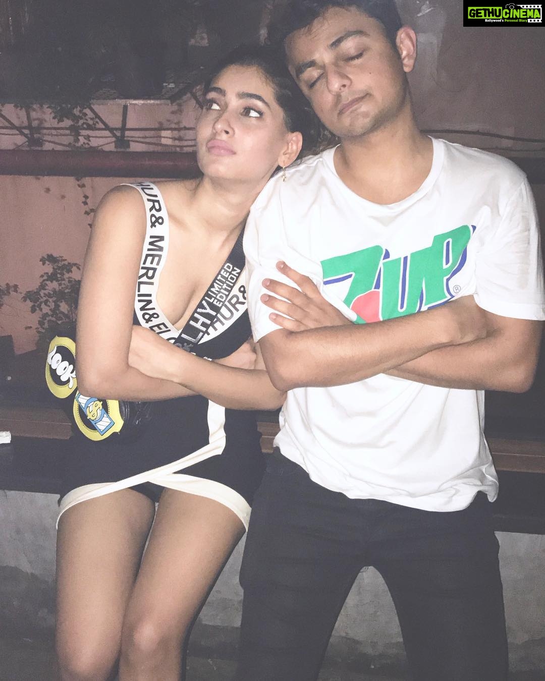 Karishma Sharma Instagram - Why are we even on thisss planet anymore??? Let’s go to the west of universe 🤪 Crazyyy onee.