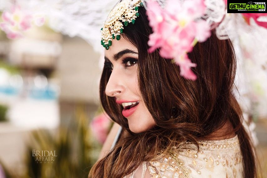 Karishma Sharma Instagram - A happy bridesmaid makes a happy bride. 🤣🤣 Super happy for my doll @sachimaker Shot by @epicstories.in @plushaffairs