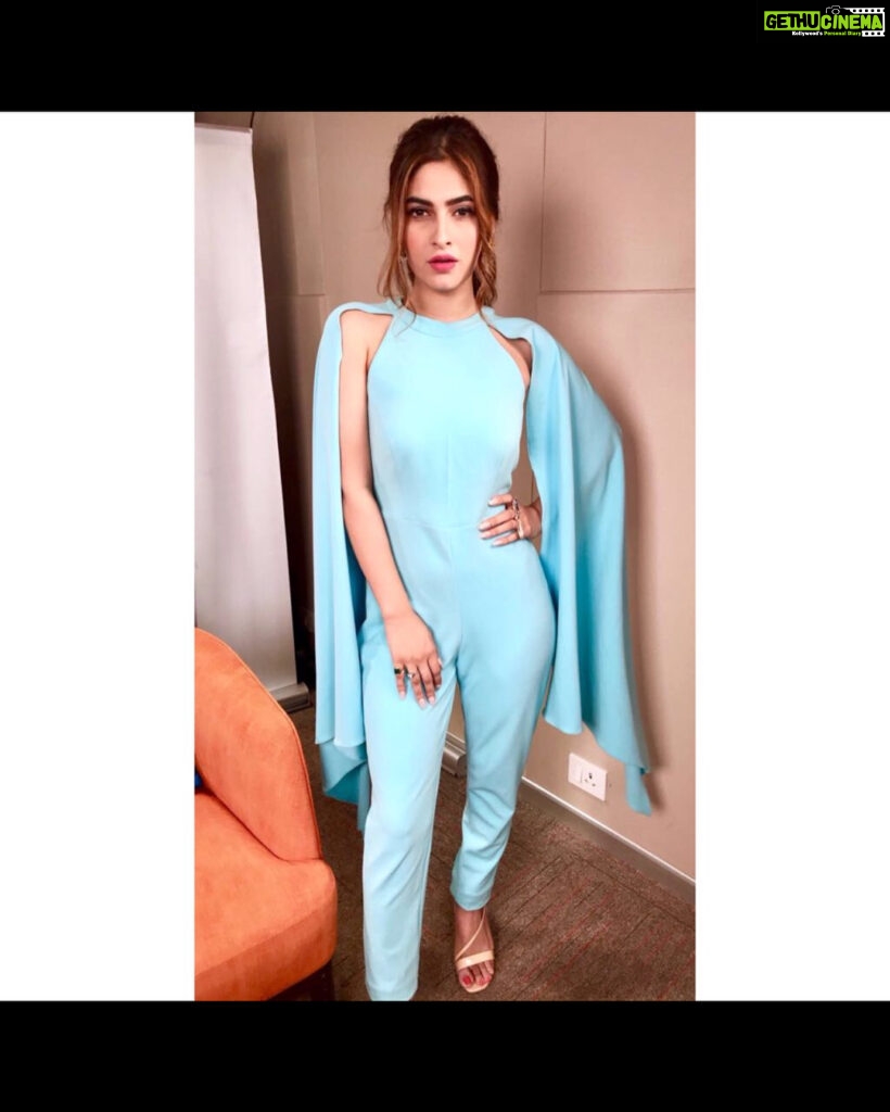 Karishma Sharma Instagram - Intuition was her favourite superpower. Outfit: @nitaradhanrajlabel Jewellery: @azotiique Styled by: @harshitaramchandani_ Promotions of HUM @altbalaji