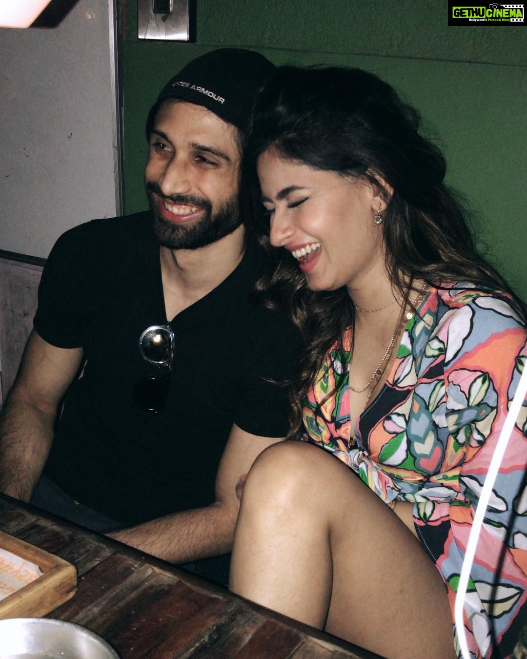 Karishma Sharma Instagram - He thinks heโs funny ๐๐๐คฃ.... but heโs not It was @natasha_phukan who cracked a joke
