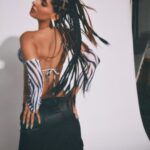 Karishma Sharma Instagram – Baby imma be your motivation 💙

🖤

👸

💣

Shot by @pehelaggarwal 
Styled by @rivaaabhatia 
Makeup by @makeupbykhushikhivishra 

Hairby @arifayadav_makeyougorgeous