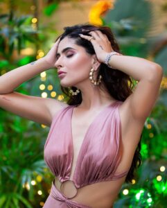 Karishma Sharma Instagram - Now I'm a warrior Now I've got thicker skin I'm a warrior I'm stronger than I've ever been. Thank you @zeenatjaffer.official for doing such a fab job with your makeup ♥️ Hair by @sheetal_hairandmakeup Shot by @faizaan_events