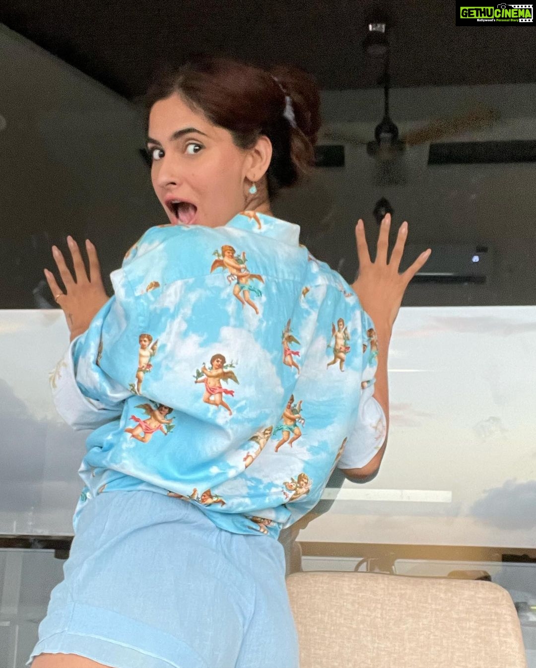 Karishma Sharma Instagram - Caution: My Mood Swings are in Process 🥴🌝😠🤓