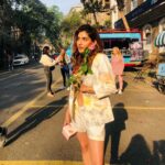 Karishma Sharma Instagram - Set life 👑 best life ♥️ Miss being on one, manifesting to be on one, everyday all day , hustleeeeee till I whistle to my own hit 😁