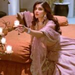 Karishma Sharma Instagram - Ek nayi si dosti aasmaan se ho gayi Zameen mujhse jal ke Munh bana ke bole Tu bigad rahi hai Collaborated with @all_mea and lived the Limitless life at Fairmont Jaipur . Now you too can become a Millionaire member of ALL. Simply follow @all_mea to stay updated with limitless offers and a chance to win 1M reward points. @all_mea @fairmontjaipurindia Makeup: @kumbhat.muskaan @anjubalasingh Hair @surajsainhairstylist35 jewellery @viariaccessories Outfit @karishmaashita #Fairmont #FairmontHotels #FairmontJaipur #FairmontMoments #ThatFairmontFeeling #AccorLuxe #ALL #Accor #ALLSAFE #millionairebyall
