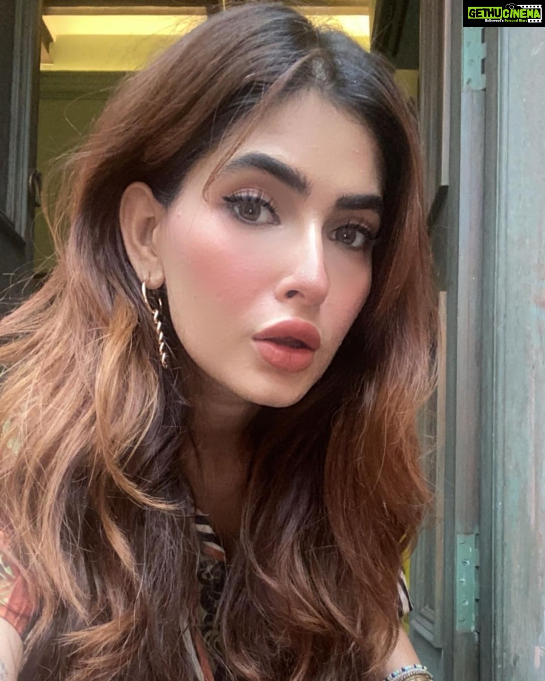 Karishma Sharma Instagram - ๐๐๐งก๐ค๐ฆ๐ฆ