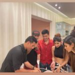 Karishma Sharma Instagram - Good people, Good food and good music is all we need. What a vibe 😆