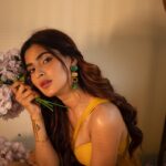 Karishma Sharma Instagram – “Where There Is Kindness, There Is Goodness. And Where There Is Goodness, There Is Magic.” 

—Cinderella

📸 : @aishwaryaa_nayak_photography 
Stylist : @mallaikaa07
MUA : @nisha.karna 
HA : @aqshataa.mani 
Location: @abode.bombay

Outfit by @amorecoutureofficial