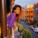 Karishma Sharma Instagram – Mere tevar mein hai tehzeeb ki rangeen rangoli

Jaise jaise ho Eid me Holi