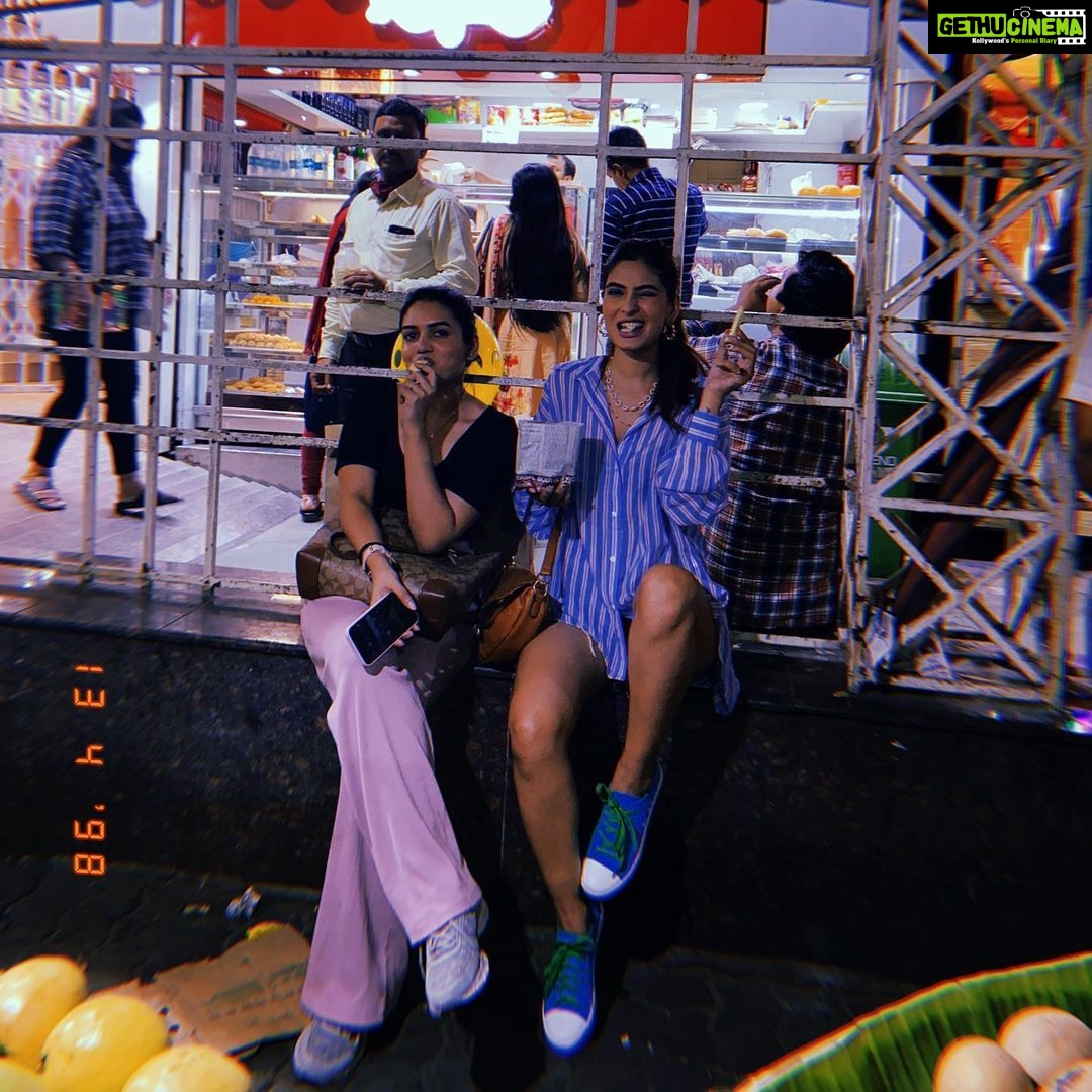 Karishma Sharma Instagram - Connecting with your childhood is the best gift you can give yourself. 1. Everytime my mom said no to buying me a toy I would sit on the floor and create a scene and be all grumpy. 😂 nautanki 2. Sheena and I used to run after school was over to buy kacha kairi and there were times I would also jump up the trees to get some more for another friend (quiet a monkey as a kid). 3. Foood is an extension of friendship and we all love puchka (Paani Puri) given the joy they bring. Be connected to the child within you - it’s the ultimate key to happiness ya’all. 😁🐒💙 KOLKATA-কোলকাতা