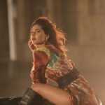 Karishma Sharma Instagram - "Kisi ko na mile zamaane mein yaaro, har Sazaa se badi hai, yeh Sazaa Pyar Ki" 💔 #Sazaa is OUT NOW on TIPS Official @youtubeindia channel! Link in Bio! Presented By: @kumartaurani Sung By: @isameerkhanofficial Starring: #SameerKhan & @karishmasharma22 Directed By: @kookievgulati Music By: @shamir.tandon Lyricist: @sameeranjaanofficial #TipsOriginals #KumarTaurani #KarishmaSharma #SameerAnjaan #ShamirTandon #Sazaa Cape @saundhindia Bikini @flirtatious_india Styled by @vibhutichamria Makeup by @nisha.karna
