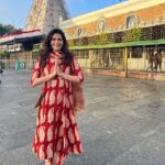 Karishma Tanna Instagram - Finally at Tirupati 🙏🙏 Us ❤️ @varun_bangera Tirumala Tirupati