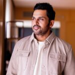 Karthi Instagram – At Mumbai for the end of the year Mega Roundtable! Delighted to have had spent quality time with some of the most creative minds in the industry. 

@varundvn @dqsalmaan @karanjohar @anuragkashyap10 @hemanthrao11 @srinidhi_shetty @hegdepooja @nipundharmadhikari @baradwajrangan