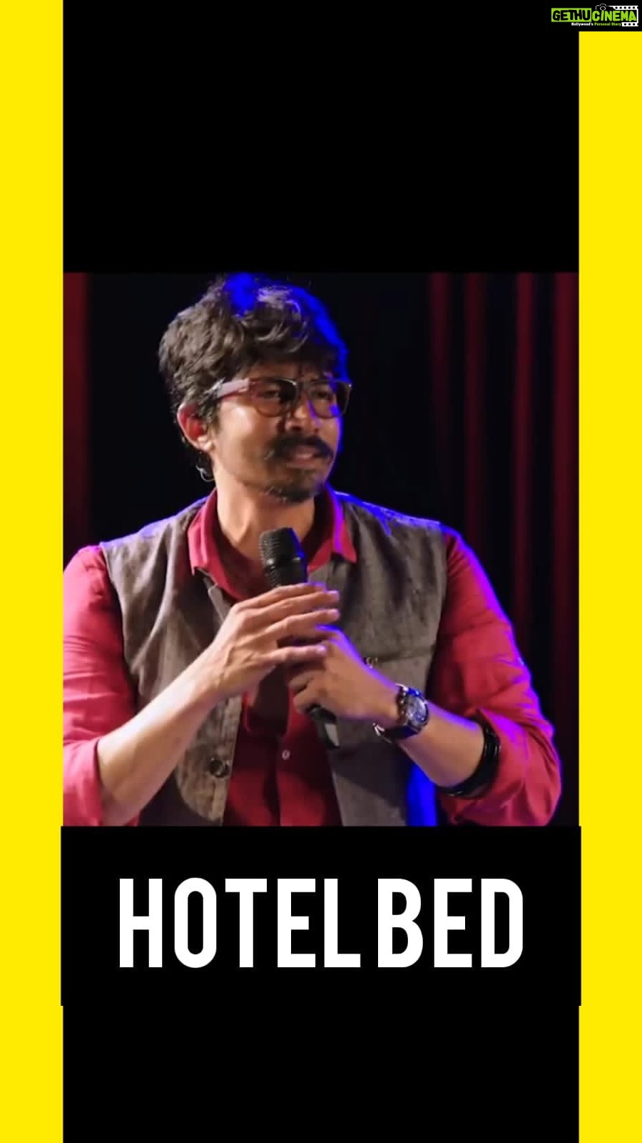Karthik Kumar Instagram - Hotel Beds! My favourite thing about Touring is sleeping in Hotel Beds❤️. This was #SecondDecoction 2016, my second #standupcomedy special after #Pokeme 2015, and before #BloodChutney 2018 and now touring with #aansplaining 2022❤️. Come & catch me Live! Tickets in Bio #hotelroom #middleclasslife