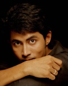 Karthik Kumar Instagram - Younger. Lighter. Naiver. Not as silly as I am now. Not as sharp as I am now. Not as beautiful as I am now. #throwback pc: @soondah_wamu