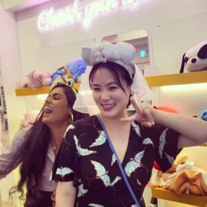 Karthika Nair Instagram - 🇰🇷❤🇬🇧

The best wedding ever!
 Soo proud to be a part of this special couples journey from college life to married life...

Love you  @___jamie.l my Seoul sista!