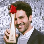 Kartik Aaryan Instagram - Superstar Of The Year ❤️🙏🏻 #Bhoolbhulaiyaa2 and Now #Freddy Two films two different characters have given me so much love this year Thank you @feminaindia Awards !! Gratitude 🙏🏻
