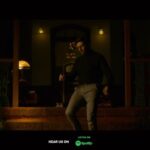 Kartik Aaryan Instagram - Here it is,the song you have been asking for 🐢 Freddy’s killer dance after the menacing act 🖤 Also happens to be my favourite song from #Freddy ‘s album Tujhse Pyaar Karta Tha Tujhse Pyaar Karta Hoon…. 🎶 #Freddy streaming now on @disneyplushotstar 🔥 #TujhsePyaarKartaHoon 🖤 @alayaf @tips @ipritamofficial @raghavchaitanya @kamil_irshad_official @disneyplushotstar @ektarkapoor @shobha9168 @jayshewakramani @ghoshshashanka @bhavinisheth @kamera002 #ParveezShaikh @aseemarrora @balajimotionpictures @nlfilms.india @nh_studioz @kumartaurani @gauravbose_vermillion @praveenkaushal08 @shreyans_hirawat