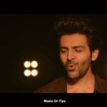 Kartik Aaryan Instagram - #TumJoMilo on Loop 🖤 #Freddy 🐢 @disneyplushotstar