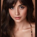 Kashmira Pardesi Instagram - 🤎 Photography @nataliaarantsevaphotography make up @senyarantseva Hair @hairby_vijaya Arrangements @apoorvjain_