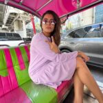 Keerthi shanthanu Instagram - Hiii! 💜💖💚 #staycolourful