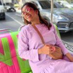 Keerthi shanthanu Instagram - Hiii! 💜💖💚 #staycolourful