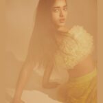 Ketika Sharma Instagram - Hello birthday month 👸✨ @arifminhaz 🔥 @rashmitathapa 😘 #hello #december #2022 #loveandlight