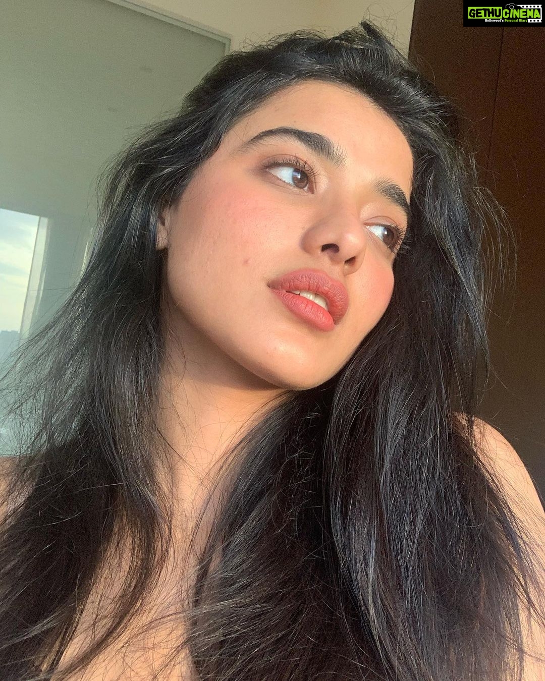 Ketika Sharma - 327.1K Likes - Most Liked Instagram Photos
