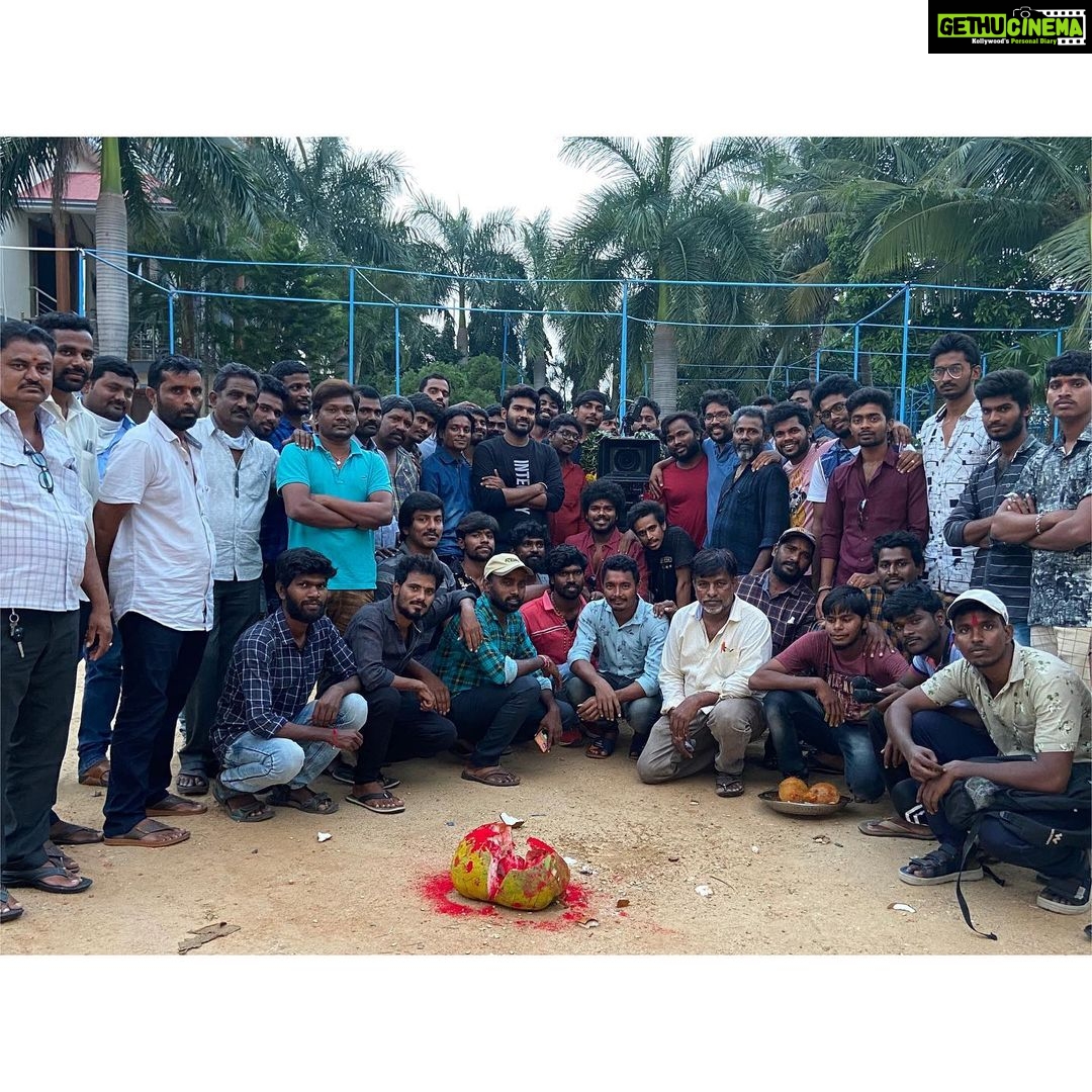 Kiran Abbavaram Instagram - Finally completed shooting for SR Kalyanamandapam. Working with around 3500 people over 40 days in these situations was a great challenge. No matter what, this team has given immense strength and support to each other in every way to get the project so far safely. I want to thank every person who has been a part of SR Kalyanamandapam. Loads of gratitude🙏☺️ looking forward to continue this journey from here with the support of you guys. Thank you 😊 #srkalyanamandapam #eliteentertainments