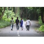 Kiran Abbavaram Instagram - On the way to Rani's ammammagari uuru 🥳 #rvrg #throwback
