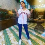 Kirti Kulhari Instagram – #waytogo 
#astrosbaseball 2022 World  Champions 🥳❤️
#Houston #Texas 

Love from #India 💓
And thank u @sourabh_sanduja for this beautiful #astrojersey @nike 😎
Now m a fan too 🤓