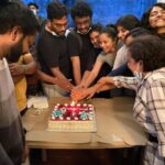 Komalee Prasad Instagram – #modernlovehyderabad ♥️

Dear @venkateshmaha I (Indu) have learnt and felt a million things in this journey of finding my penguin. You’ve taught me to laugh , to be stupid , to be truthful, to fall in love with myself and most importantly to not bother of what the society thinks of me. My perfectionist , my strength and my biggest light who always stayed in the shadows. I am forever grateful to you. Thanking you would only put an end to all these feelings so I wouldn’t while I hope to work with you again and again. You are my first dream to come true ♥️

Dear @adityajavvadidop you were always the calm to my storm. I was at so much ease and so comfortably showed my flaws knowing you were there behind the camera. Favourite for many reasons ♥️

Dear @puja.kolluru @raghunadhkotteda @rajesh.katta3 Toxic workaholics! This is the first time I’ve known what it is to get inspired by a brilliant team like yours. When I get tiered , I’d always look at you three and start again ♥️

Dear @shilpagns you delivered perfection. Reality of this nerd is so beautiful only because of your judgment. You are already a family ♥️

Dear @priya.kolluru @bhavanasagi @livpavani the besttttt costars I could ever ask for. Those vanity talks , tears , having each other’s back , everything will always remain special to me. Each of you are my favourite gems ♥️

@ankithkoyyalive @rag_mayur Indu is incomplete without Adi and the bowerbird . Had a fun time shooting. Thank you ♥️

@elahe_hiptoola Thank you for those warm , long and tight hugs. 
Looking at you looking at me would calm down all my anxiety. I’d cherish this friendship always ♥️

Indu will forever be etched in my heart. Thank you for all the love you all showered on us. Signing off ♥️
